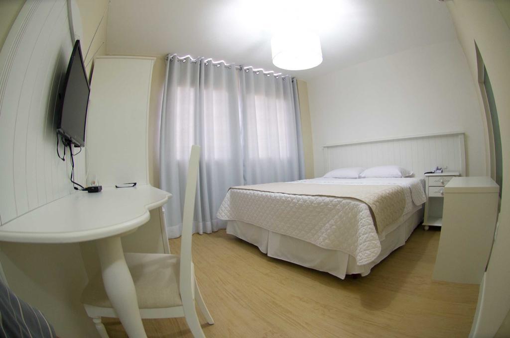 Hotel Oma Zita Forquilhinha Esterno foto