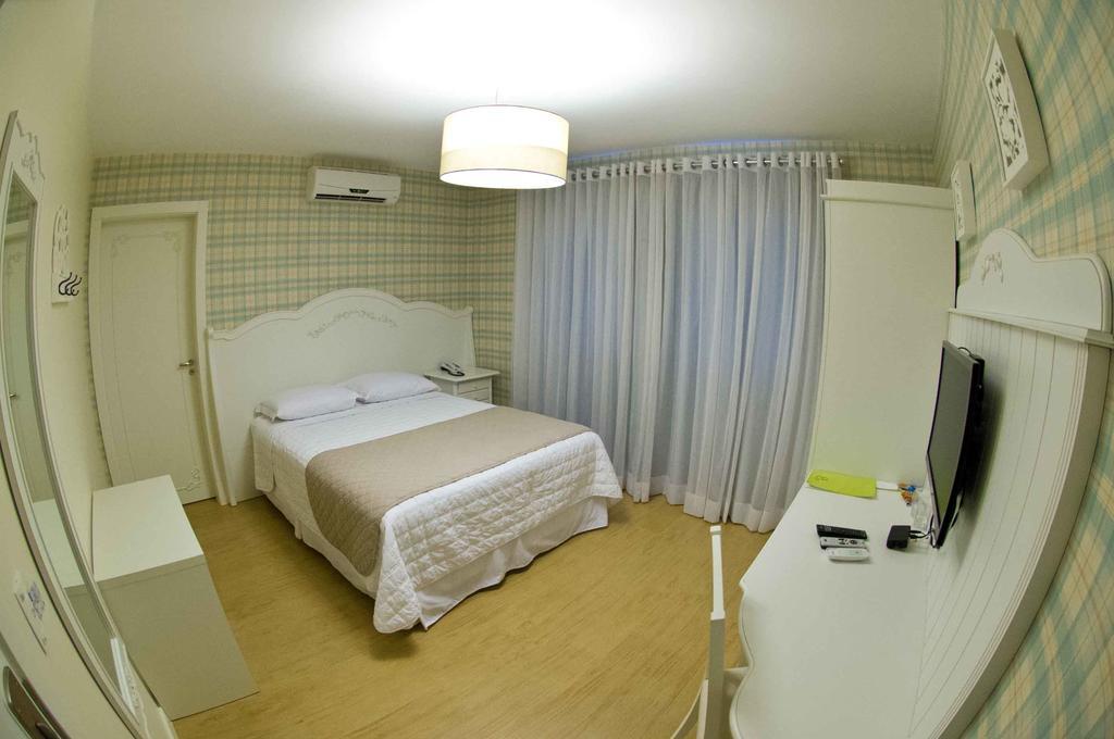 Hotel Oma Zita Forquilhinha Esterno foto